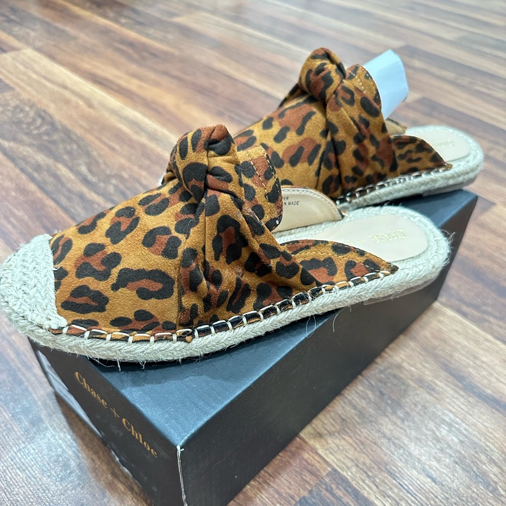 Chase + Chloe leopard suede shoes size 6